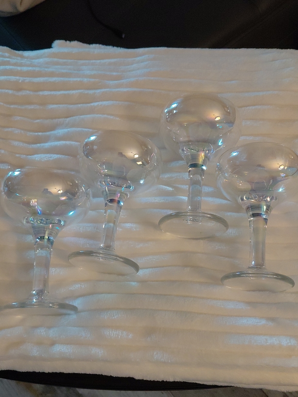 Clear Iridescent Stemmed Glasses - Set of 4. New Condition